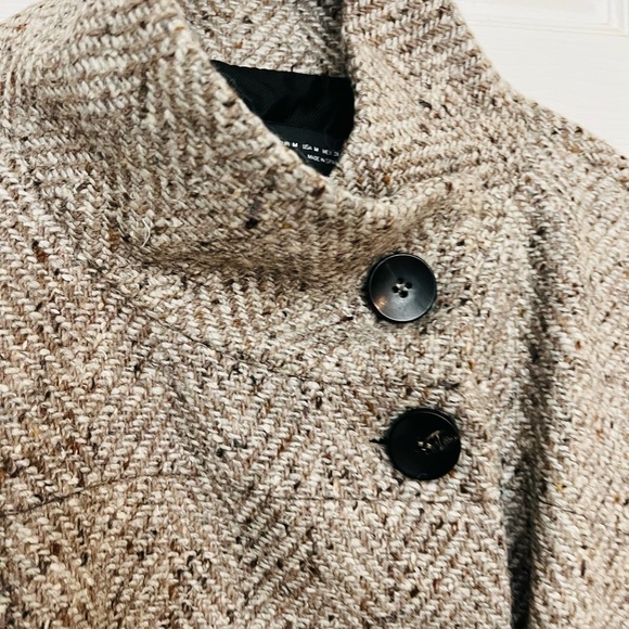 Zara coat - Picture 4 of 7